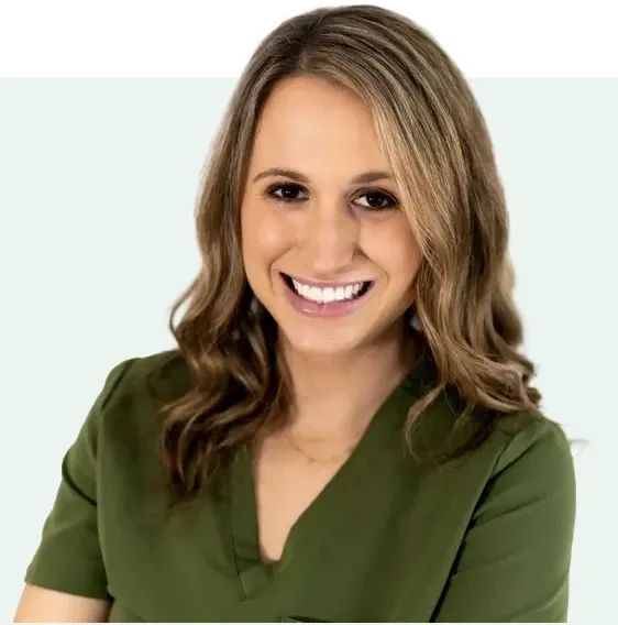 Dr Avielle Silver: Dental Professional in Lyndhurst, Ohio